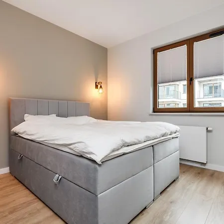 Uroczy ,,bursztynowy ,, Blisko Plazy , Parking W Cenie Gdańsk