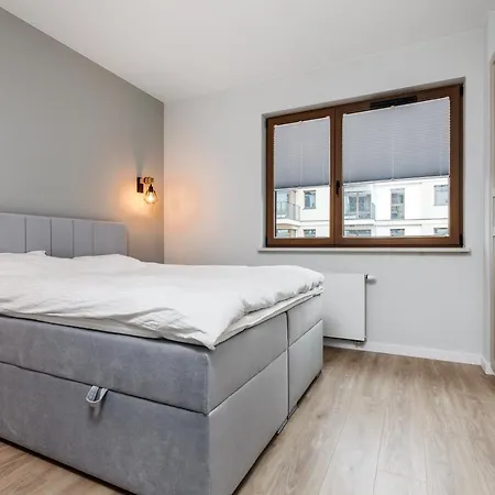 Uroczy ,,bursztynowy ,, Blisko Plazy , Parking W Cenie