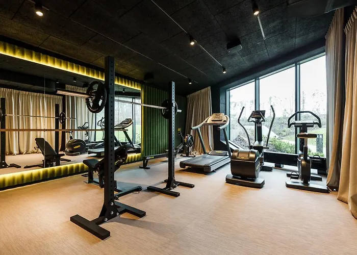 Uroczy ,,bursztynowy ,, Blisko Plazy , Parking W Cenie *