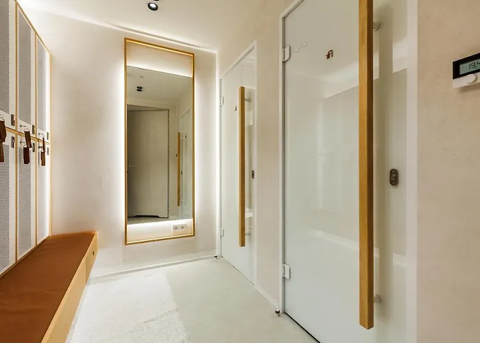 Uroczy ,,bursztynowy ,, Blisko Plazy , Parking W Cenie Daire *