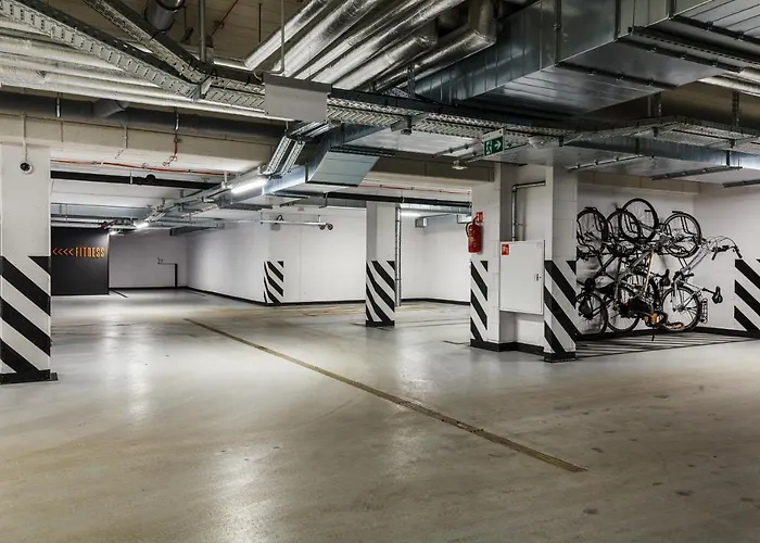 Uroczy ,,bursztynowy ,, Blisko Plazy , Parking W Cenie Daire Gdansk